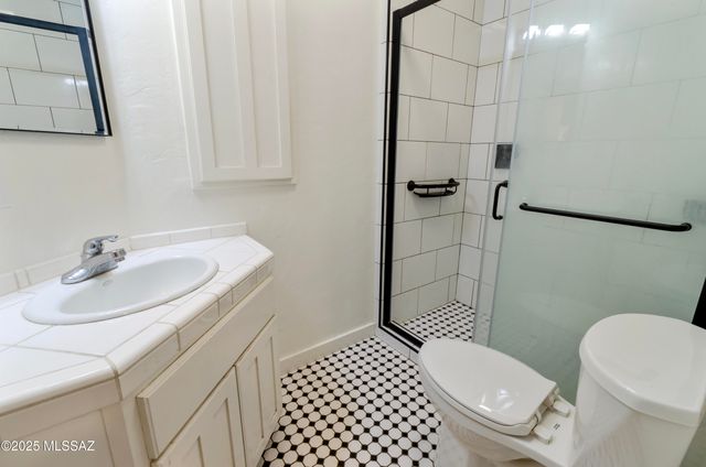 1722 E 9th Street, Tucson, AZ 85719