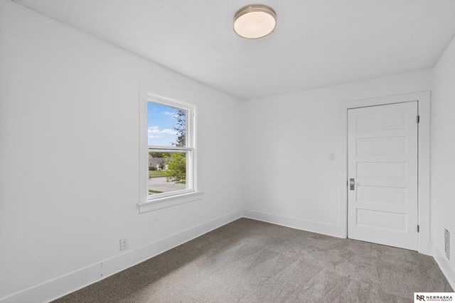 1440 E 12 Street, Fremont, NE 68025