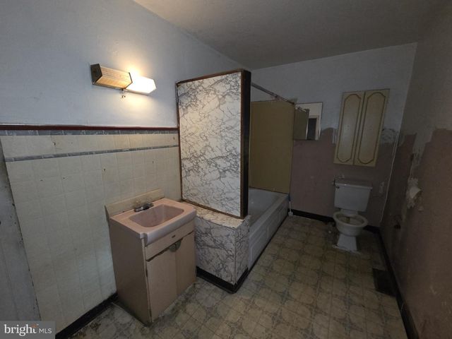 227 HAMILTON ST, Delaware City, DE 19706