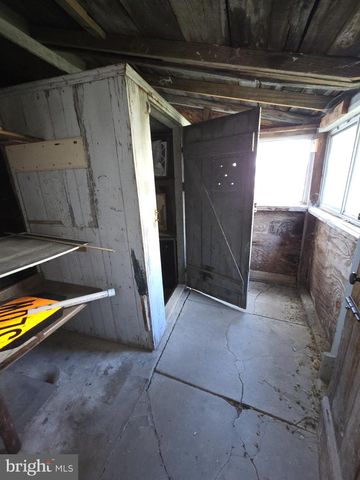 227 HAMILTON ST, Delaware City, DE 19706