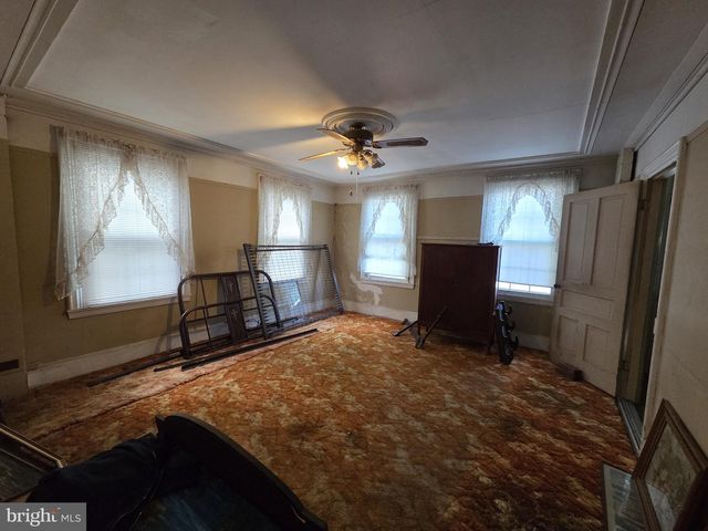 227 HAMILTON ST, Delaware City, DE 19706