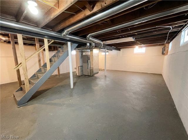 17409 Mapleboro Avenue, Maple Heights, OH 44137