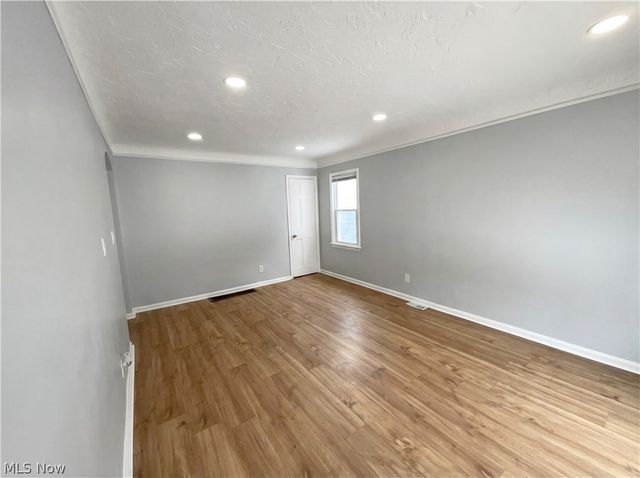 17409 Mapleboro Avenue, Maple Heights, OH 44137