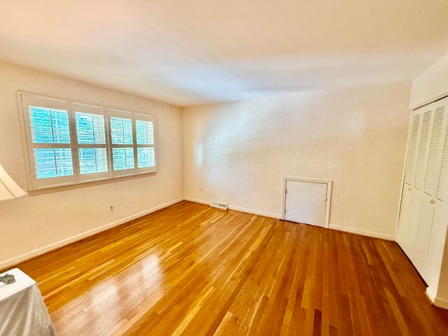 826 Glendover Cove, Lexington, KY 40502