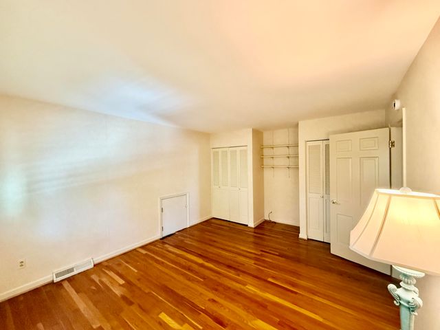 826 Glendover Cove, Lexington, KY 40502