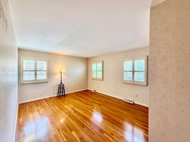 826 Glendover Cove, Lexington, KY 40502
