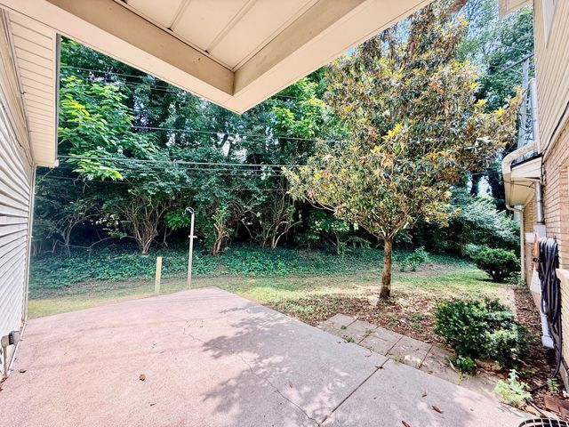 826 Glendover Cove, Lexington, KY 40502
