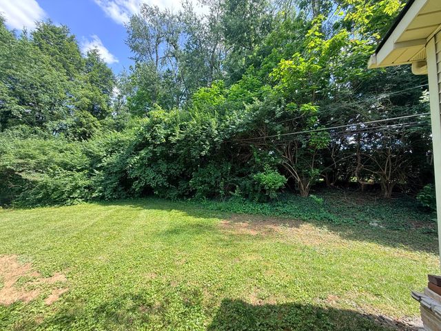 826 Glendover Cove, Lexington, KY 40502