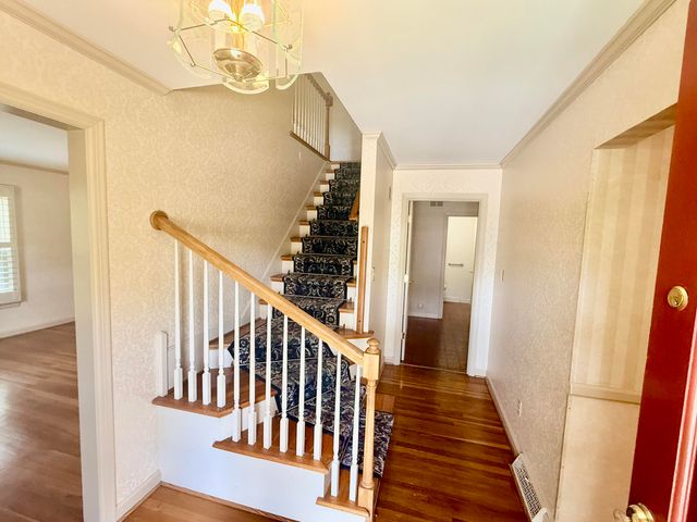 826 Glendover Cove, Lexington, KY 40502