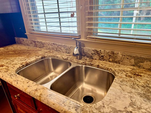 826 Glendover Cove, Lexington, KY 40502