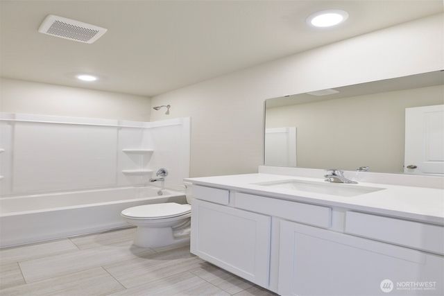 9734 Brown Street SE, Yelm, WA 98597