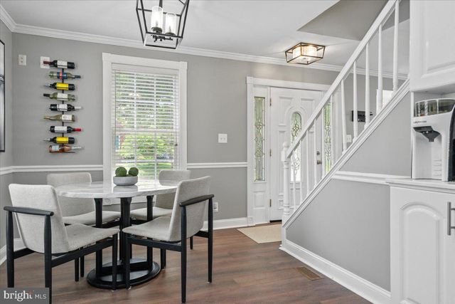 2819 SUMMERFIELD RD, Falls Church, VA 22042