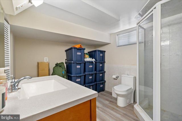 2819 SUMMERFIELD RD, Falls Church, VA 22042