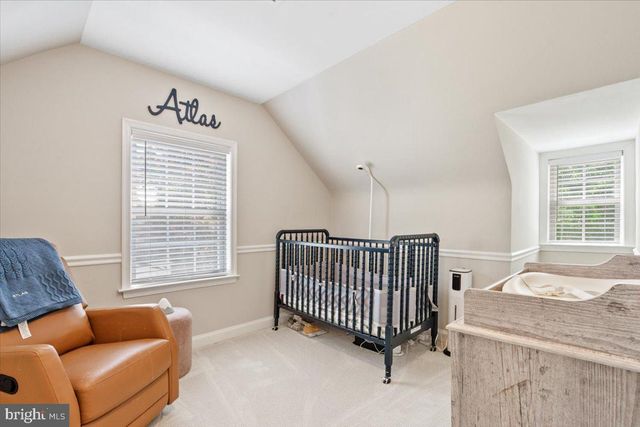2819 SUMMERFIELD RD, Falls Church, VA 22042