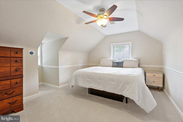 2819 SUMMERFIELD RD, Falls Church, VA 22042