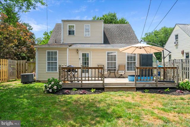 2819 SUMMERFIELD RD, Falls Church, VA 22042