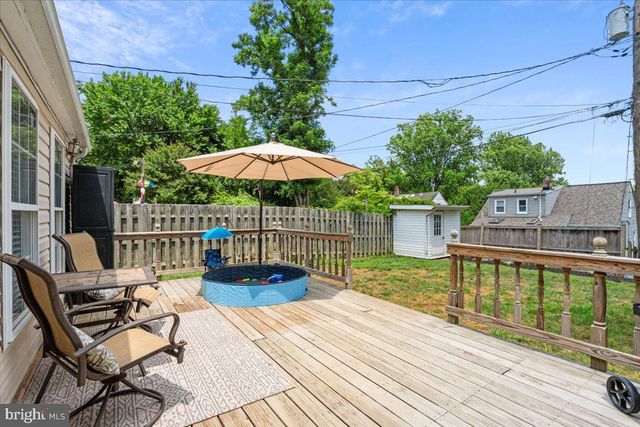 2819 SUMMERFIELD RD, Falls Church, VA 22042