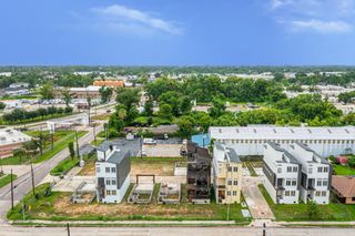 302 W Hamilton Street, Houston, TX 77091