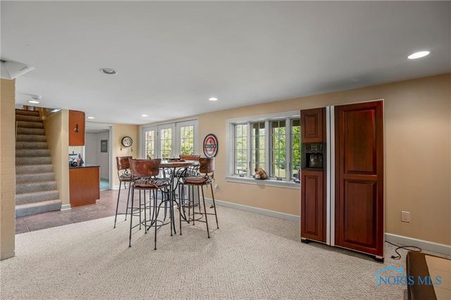 16890 W River Road, Bowling Green, OH 43402