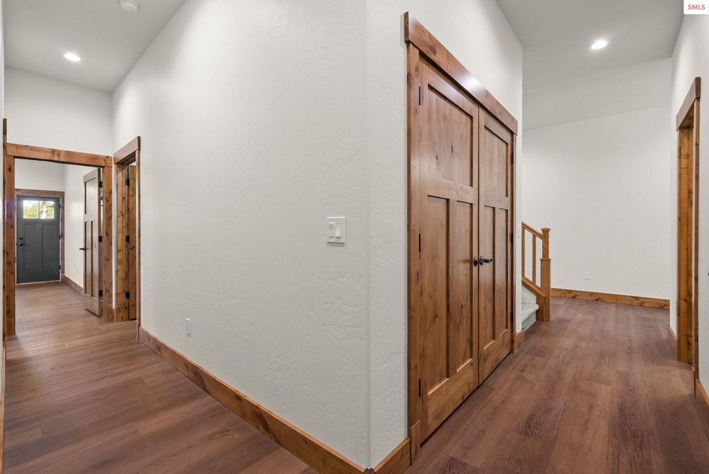 1047 Comeback Bay Ln, Sagle, ID 83860 photo 22