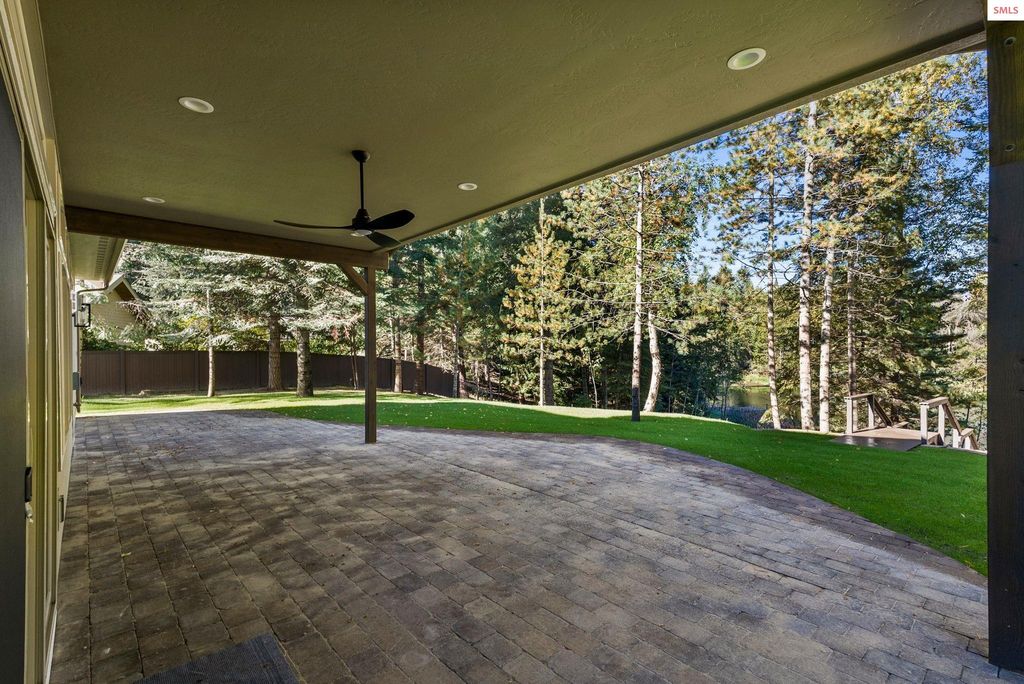 1047 Comeback Bay Ln, Sagle, ID 83860 photo 27