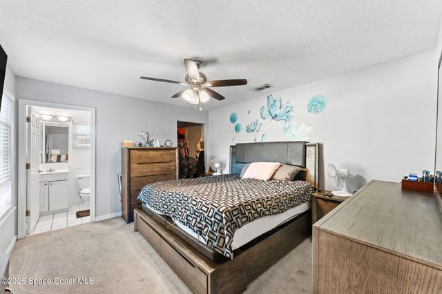 1567 Heartwellville Street NW, Palm Bay, FL 32907