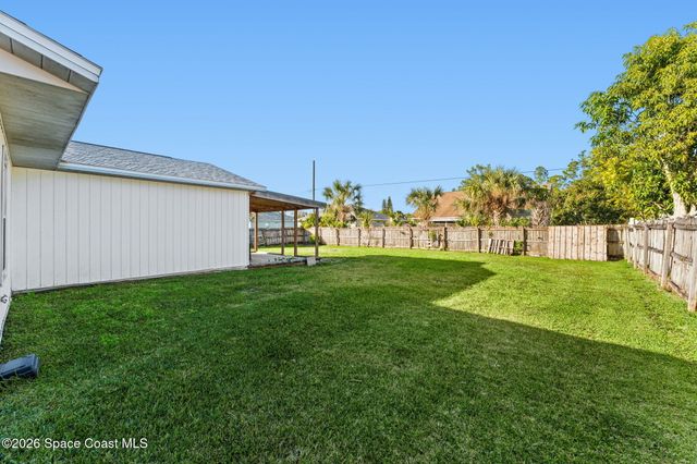 1567 Heartwellville Street NW, Palm Bay, FL 32907