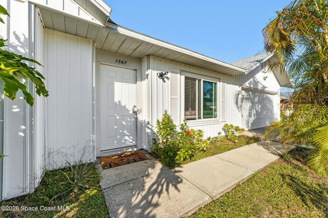 1567 Heartwellville Street NW, Palm Bay, FL 32907