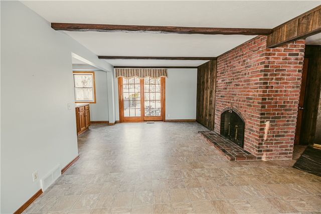 93 Matthew Drive, Perinton, NY 14450