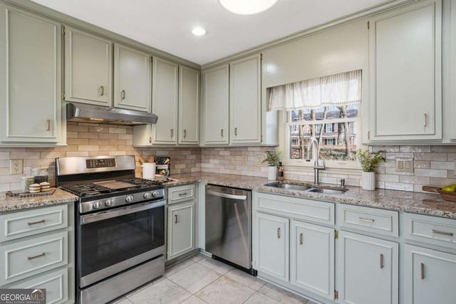 3756 Ridge Road SE, Smyrna, GA 30080