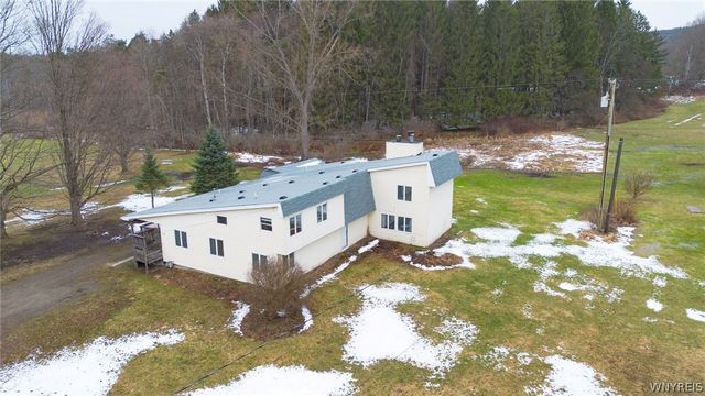 5324 Gooseneck Road, Ashford, NY 14171