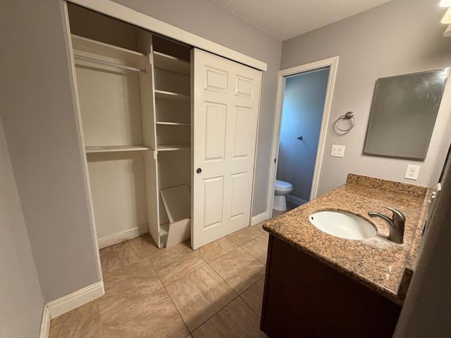 5421 Bootjack Dr, Sacramento, CA 95842