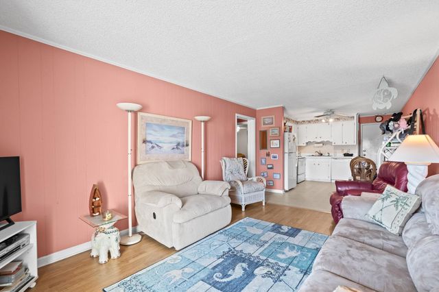 6305 N Ocean Blvd. B2, North Myrtle Beach, SC 29582