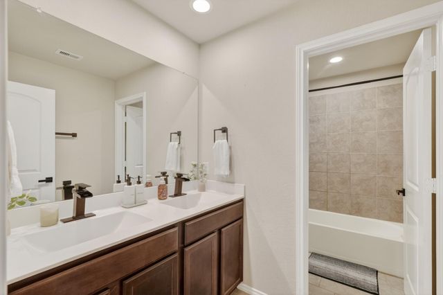 14077 Sharktooth Hill Lane, Conroe, TX 77384