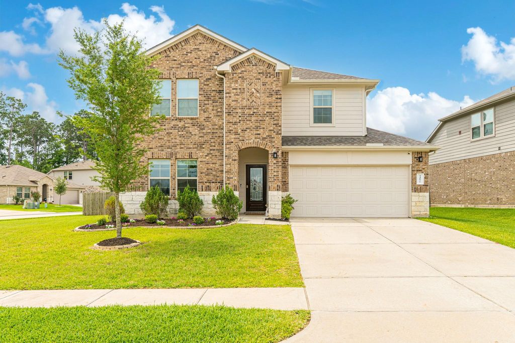 14077 Sharktooth Hill Lane, Conroe, TX 77384