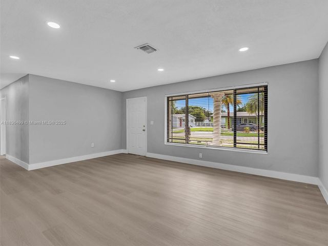 19021 NW 23rd Ct, Miami Gardens, FL 33056