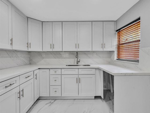 19021 NW 23rd Ct, Miami Gardens, FL 33056