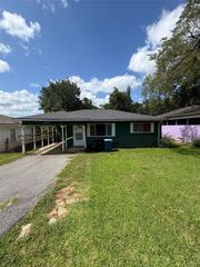 1055 Star Street, Denison, TX 75020