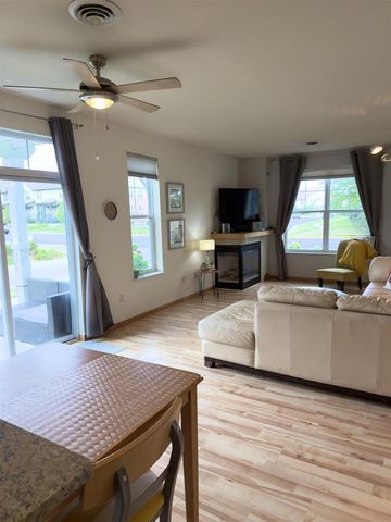 1064 Enterprise Drive, Verona, WI 53593