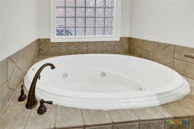 1029 Gruene Road, New Braunfels, TX 78130