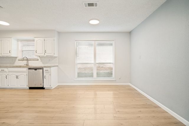 922 Meadowdale Circle, Garland, TX 75043