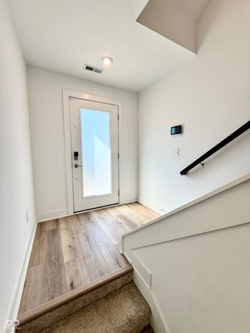 2129 N College Avenue, Indianapolis, IN 46202