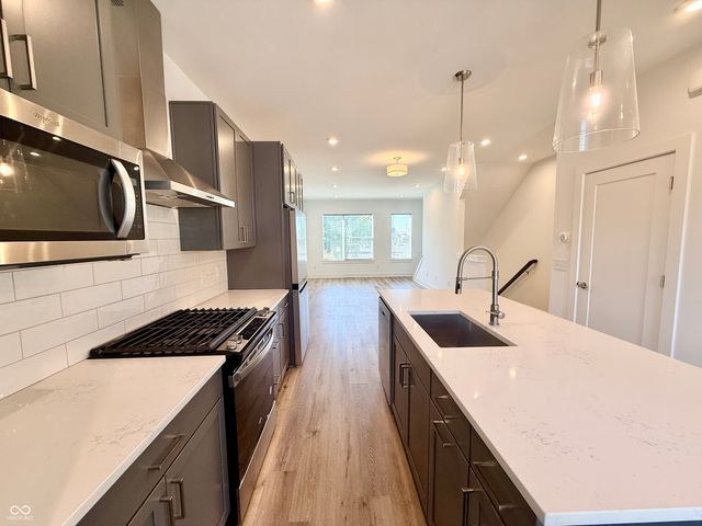 2129 N College Avenue, Indianapolis, IN 46202