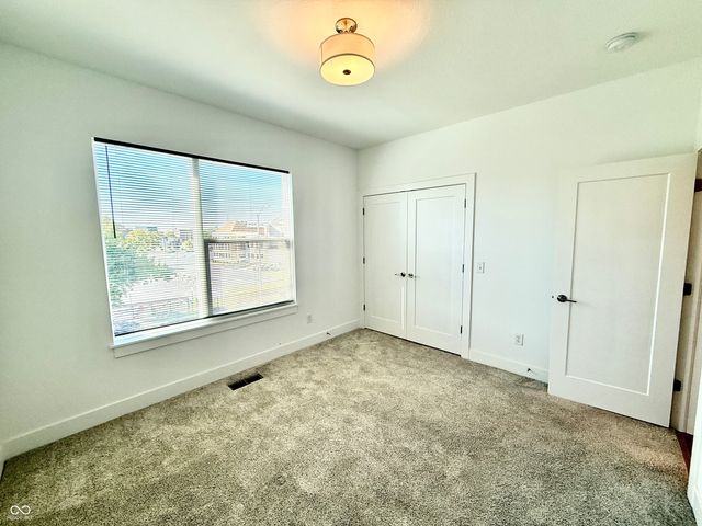 2129 N College Avenue, Indianapolis, IN 46202