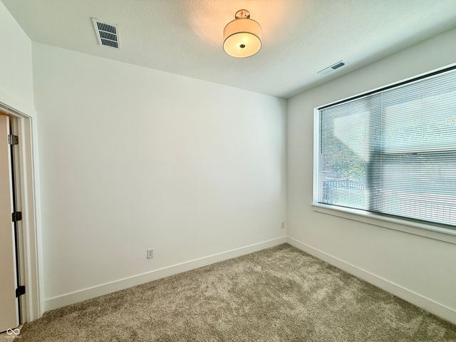 2129 N College Avenue, Indianapolis, IN 46202