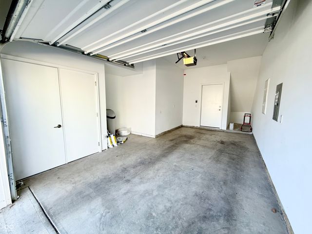 2129 N College Avenue, Indianapolis, IN 46202