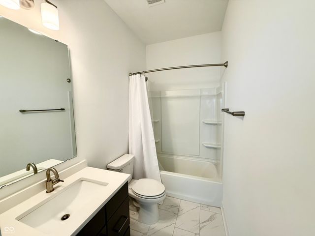 2129 N College Avenue, Indianapolis, IN 46202