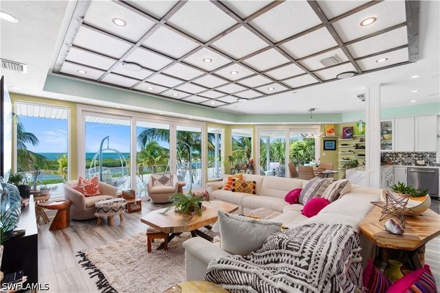 8124 Estero BLVD, Fort Myers Beach, FL 33931