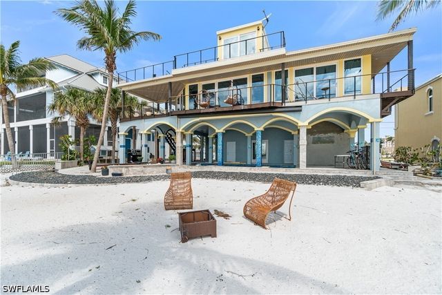 8124 Estero BLVD, Fort Myers Beach, FL 33931