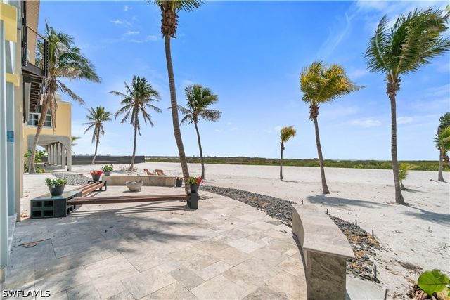 8124 Estero BLVD, Fort Myers Beach, FL 33931